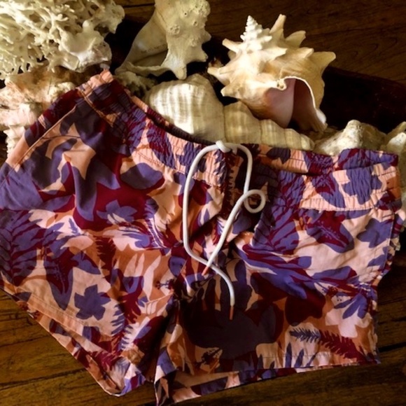 Women's Eddie Bauer Tropical Casual Athletic Sports Shorts L - Picture 1 of 13